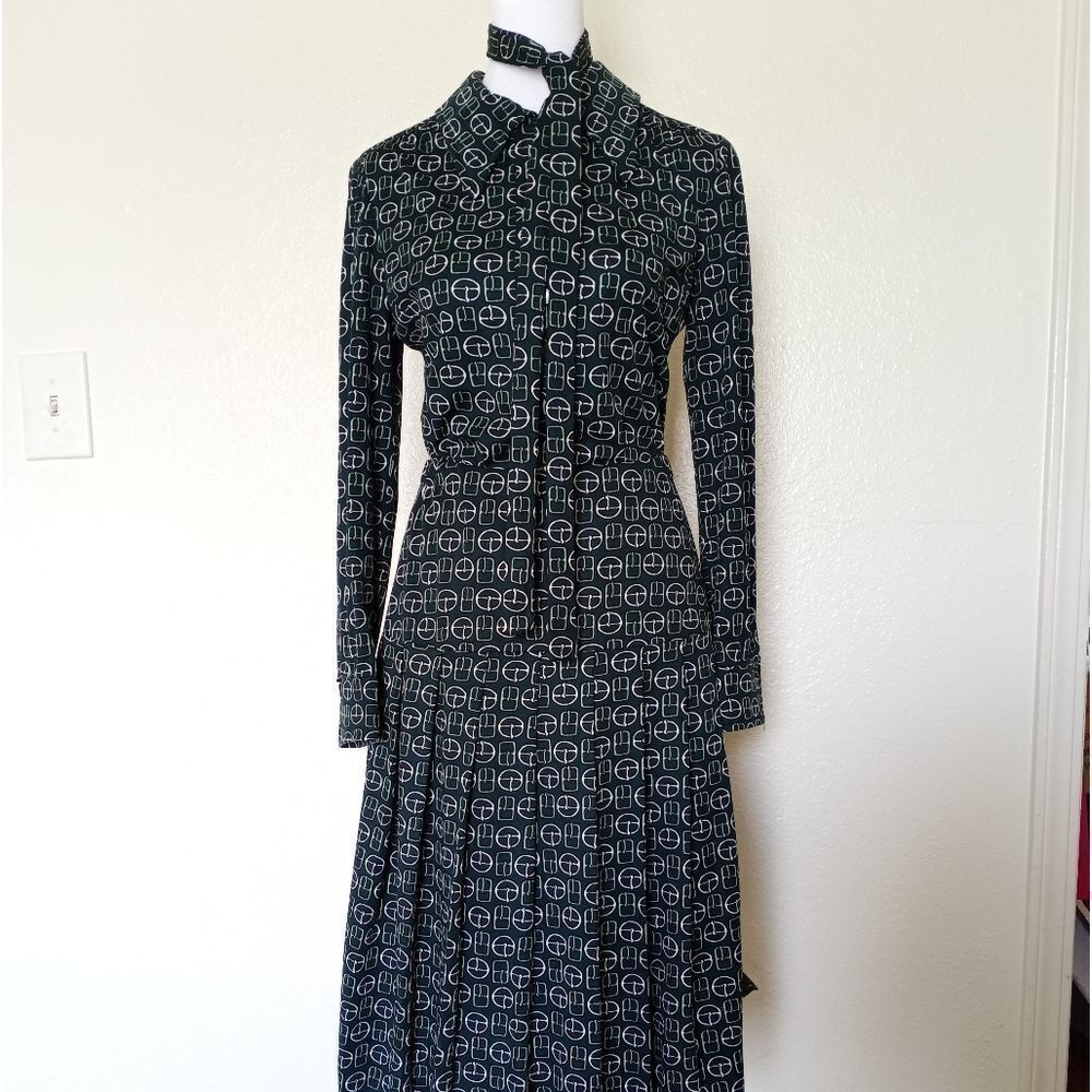 VTG dark green matching set